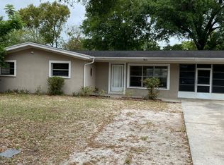 6116 Whiteway Dr, Temple Terrace, FL 33617