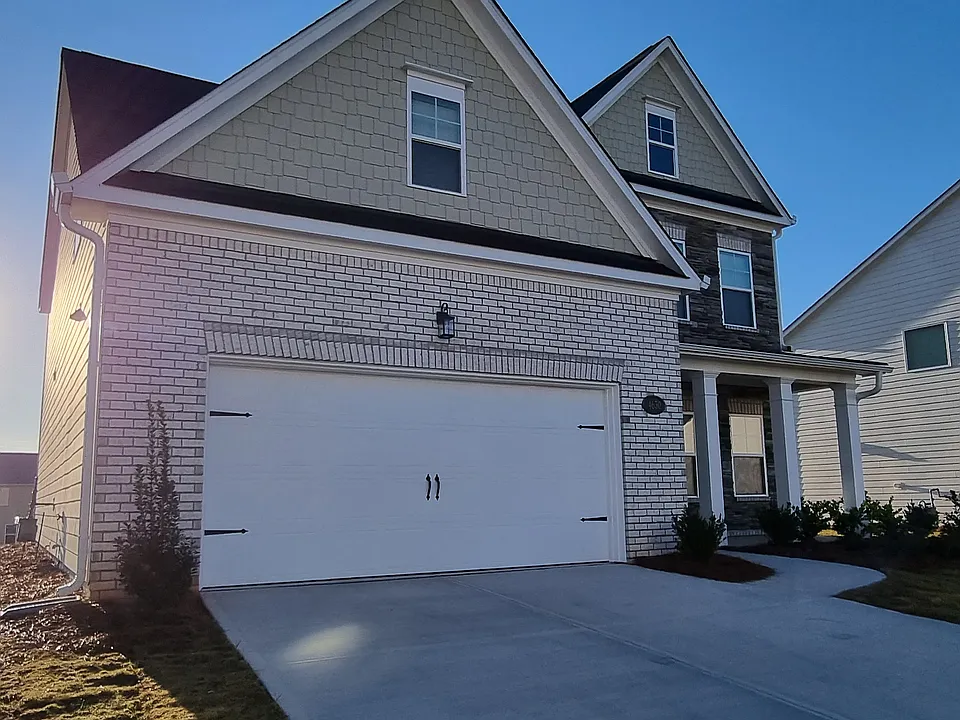 4630 Falls River Dr
