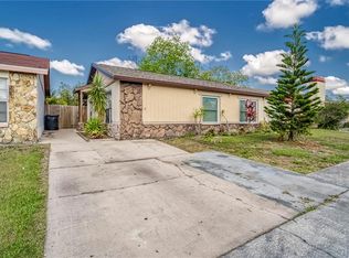 1244 Mohrlake Dr, Brandon, FL 33511