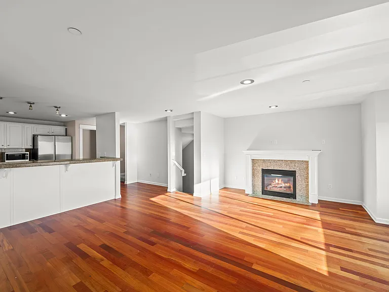 1515 23rd Ave S #A — Photo 7