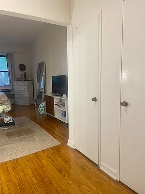 Rented by Corcoran | media 6