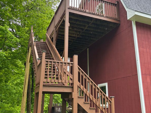 144 Alexander Ln