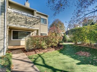 11031 Villaridge Ct #A, Reston, VA 20191