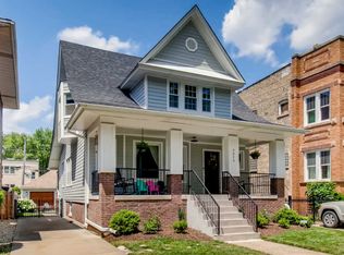 3824 N Ridgeway Ave, Chicago, IL 60618