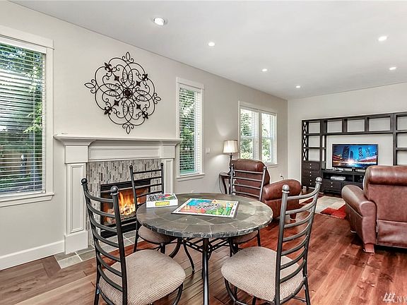 5th image of 26724 SE 276th St