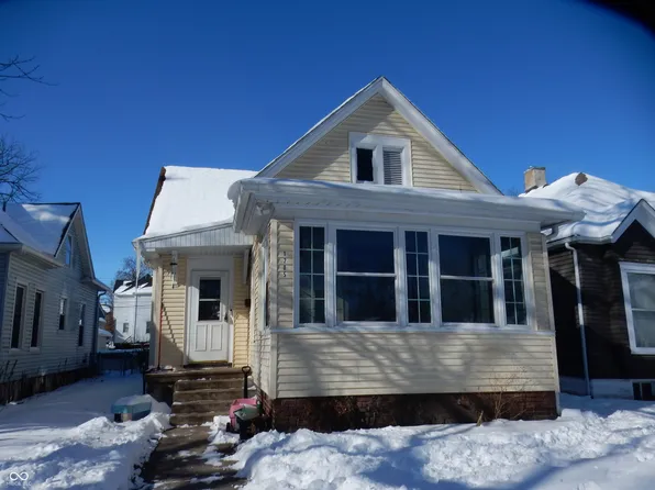 1205 S 8th St, Terre Haute, IN 47802