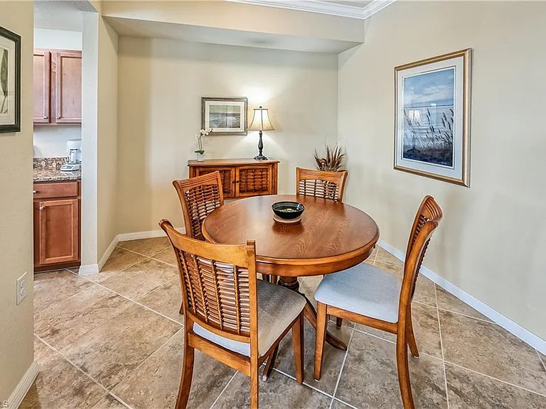 9735 Acqua Ct #622 — Photo 6