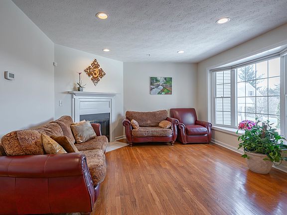 5th image of 20 Georgetowne Drive #20