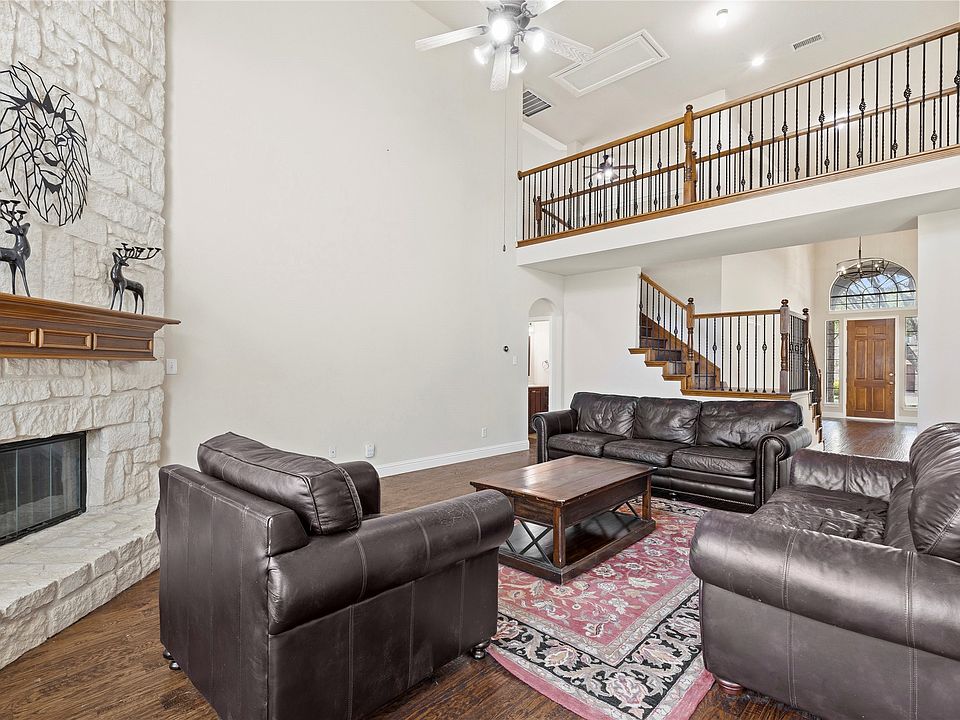 1st image of 357 Spring Meadow Dr