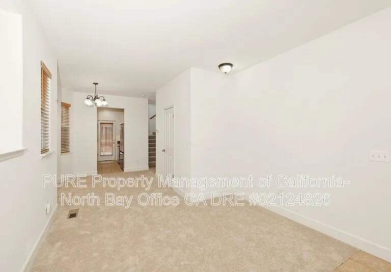34 Randall Ln #A — Photo 5