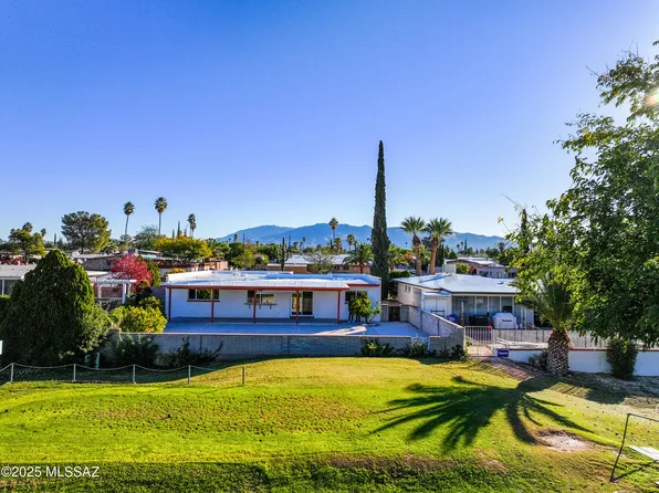 1628 S Oak Park Dr, Tucson, AZ 85710