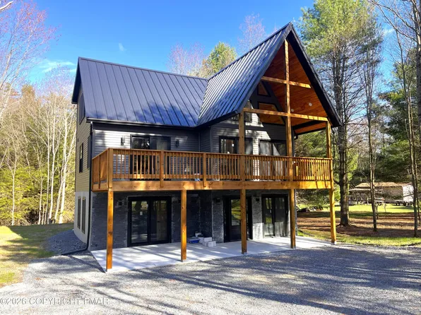 796 Towamensing Trl, Albrightsville, PA 18210