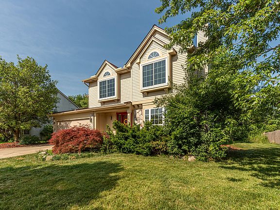 2nd image of 2812 Aspen Ridge Dr