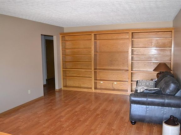 4th image of 4903 Brannan Dr W