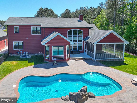 2nd image of 26136 Tuscany Dr