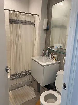 Rented by Oxford Property Group | media 7