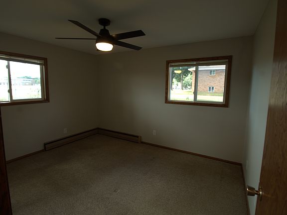 4th image of 1055 Spencer St S #103