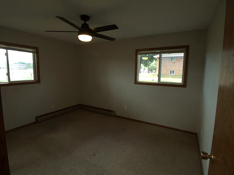 1055 Spencer St S #103 — Photo 4