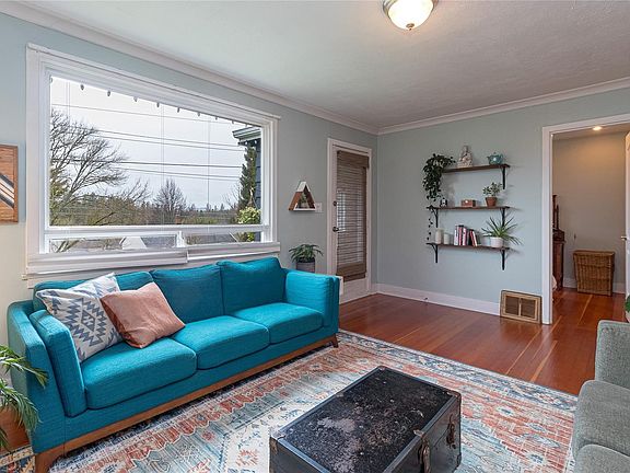 4th image of 1103 Lockley Rd