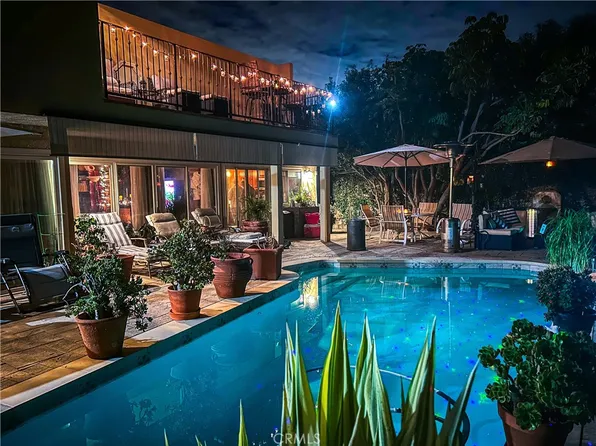 6323 Geyser Ave, Reseda, CA 91335