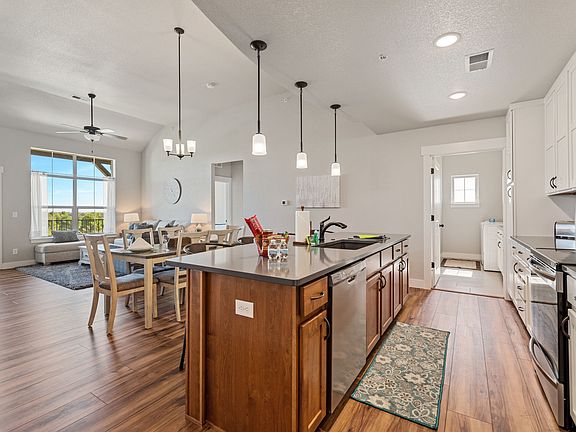 3rd image of 6634 Crystal Downs Dr Unit 201