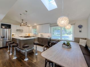 36 Country Club Hts, Monson, MA 01057