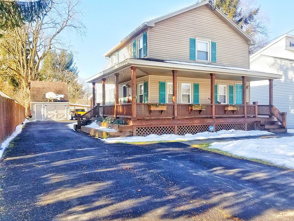 1st image of 990 Pauline Ave