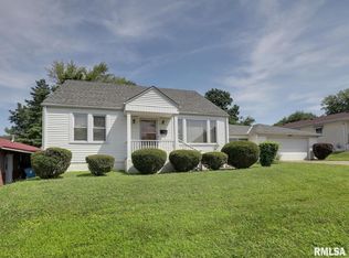 1513 Chestnut St, Quincy, IL 62301