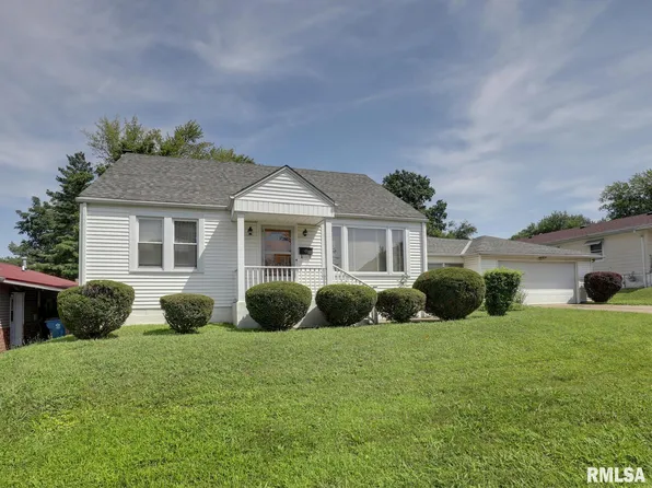 1513 Chestnut St, Quincy, IL 62301