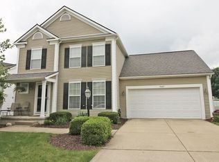 2087 Darrow Lake Dr, Stow, OH