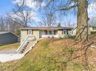 572 Cedar St, Salem, OH 44460