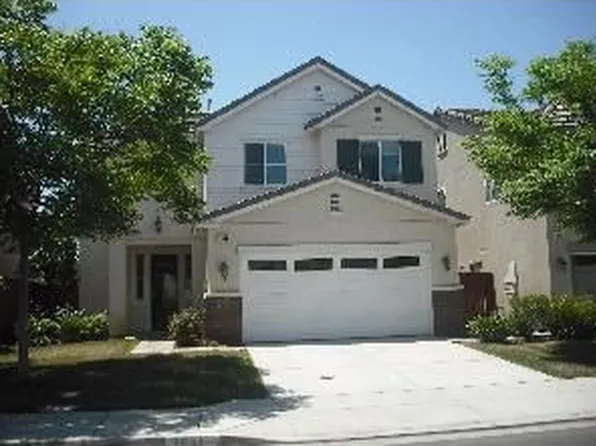 1691 Dennison St, Perris, CA 92571