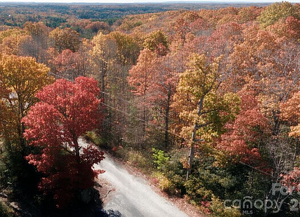 1st image of 45 Autumn View Dr