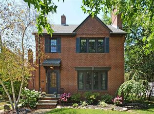 718 Wagar Rd, Rocky River, OH 44116