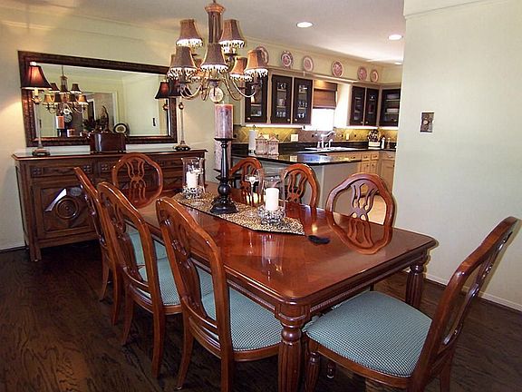 5th image of 18314 Harrow Hill Dr
