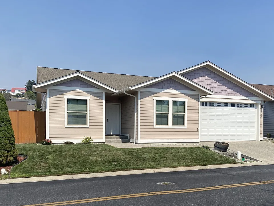 566 Village Dr