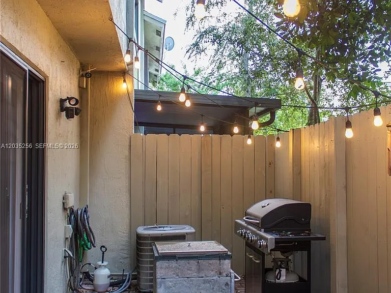 7645 NW 38th Ct — Photo 27