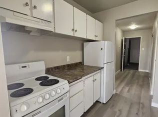 13308 127th St NW #305, Edmonton, AB T5L 1B4
