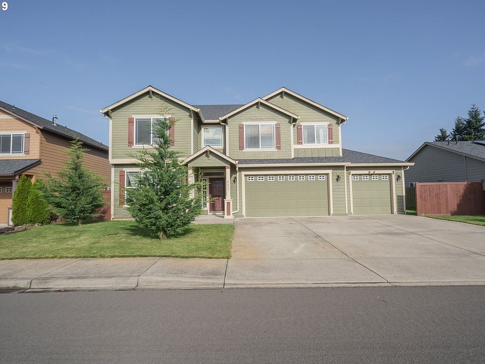 1st image of 8606 NE 64th St