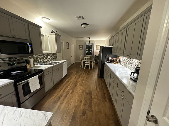 4th image of 6324 W 3rd Ave