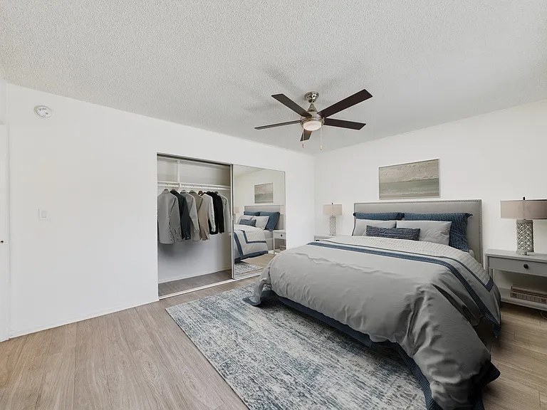 Woodman Apartments — Photo 8