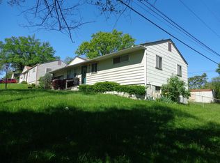 8508 Crystal Ave, Kansas City, MO 64138