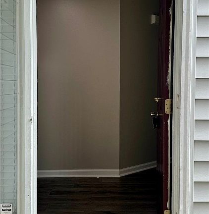 2nd image of 308 Waterdown Dr APT 4