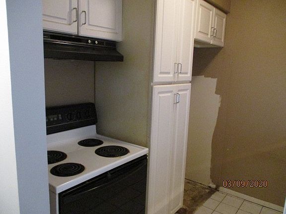 4th image of 5235 James Ln APT 1210
