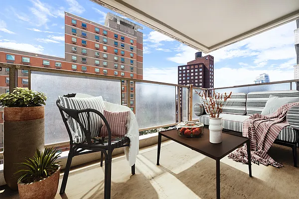 Sold by Compass | media 8