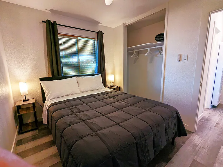 4220 Clairemont Dr #2 — Photo 31