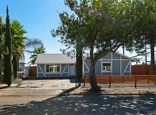 560 W Los Angeles Dr, Vista, CA 92083