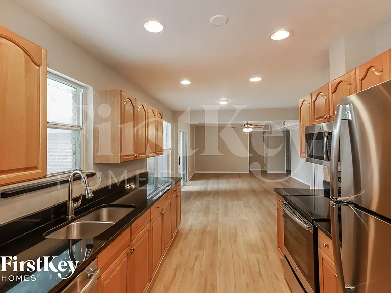 1806 Alder Dr — Photo 7