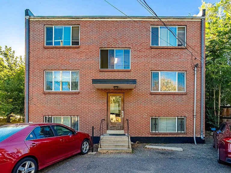 1302 Milwaukee St — Photo 12