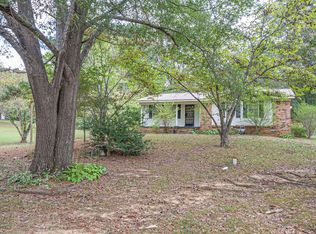 118 Tina Dr, Selmer, TN 38375